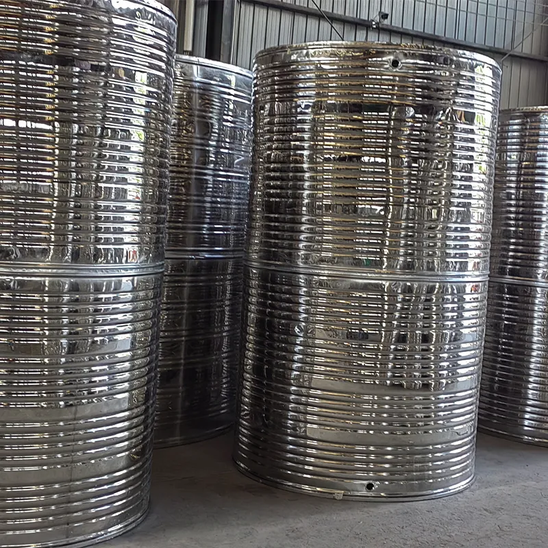 Цилиндрические водяные баки (10)