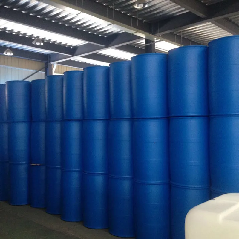 200-литровые химические бочки (5)