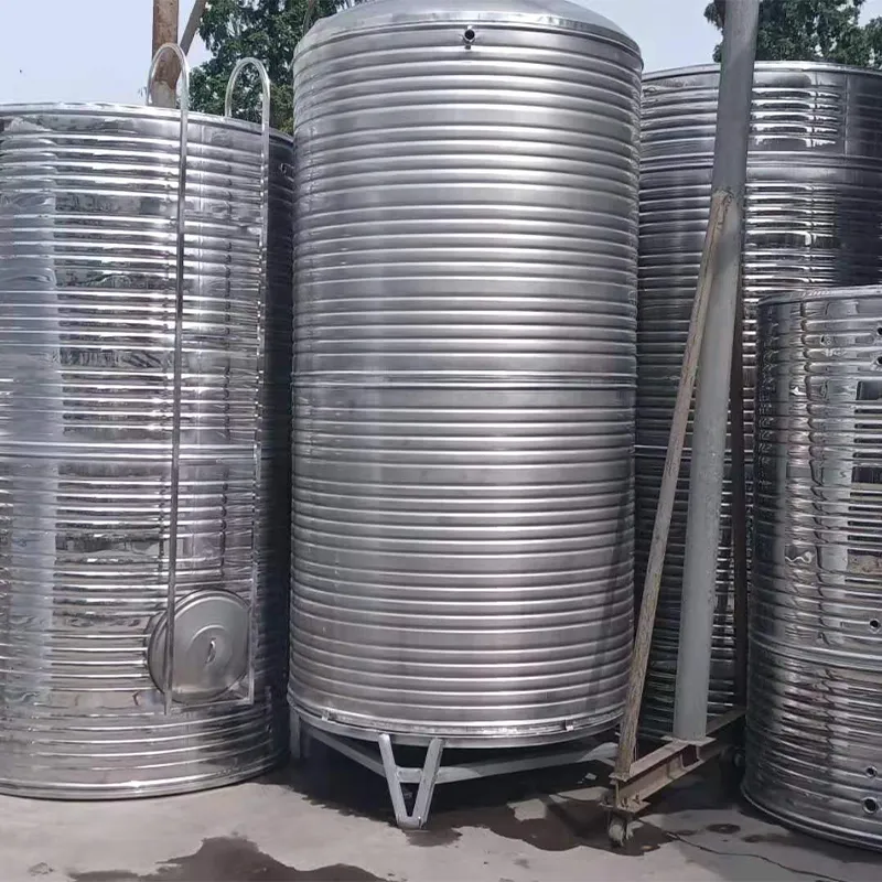 Цилиндрические водяные баки (13)